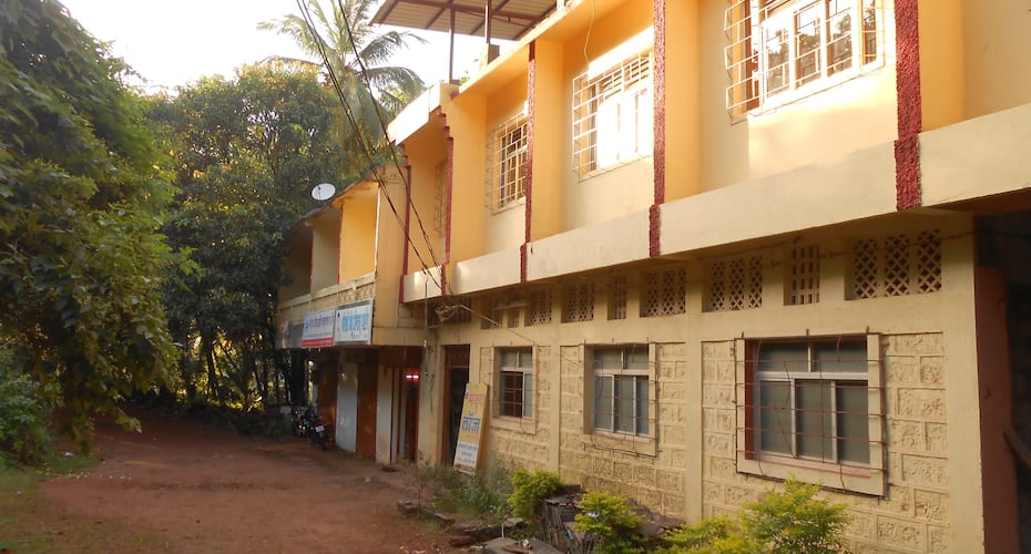 Mathura Lodge, Ganpatipule 1